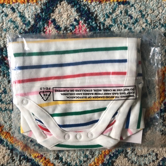 NWT Hanna Andersson rainbow onesies size 60 - Picture 2 of 2